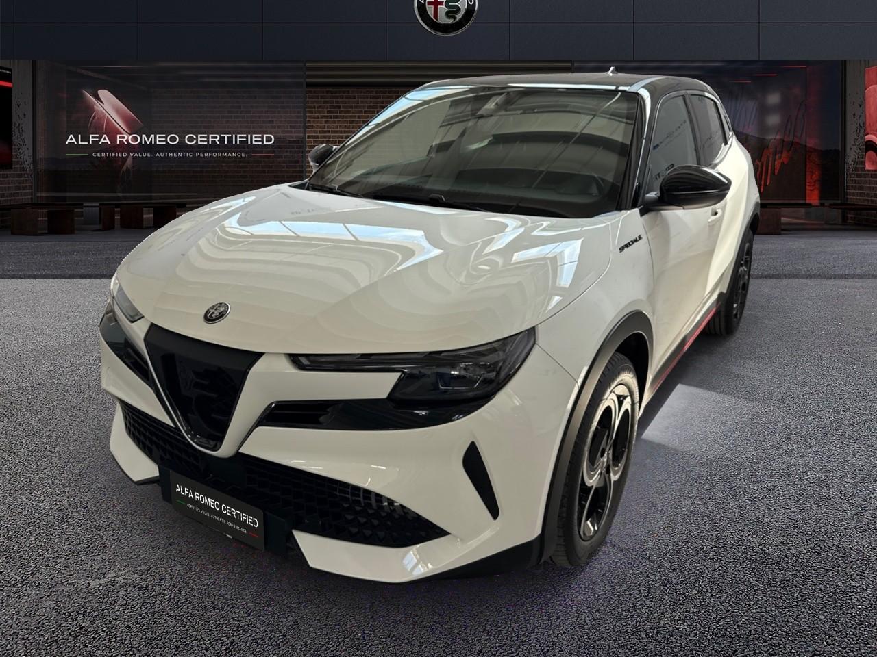 ALFA ROMEO ALFA ROMEO Junior Usato BIANCO SEMPIONE TETTO NERO MILD-HYBRID-PETROL 2025