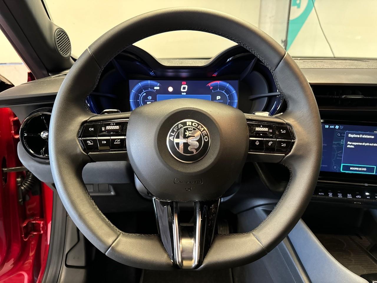 Alfa Romeo Alfa Romeo Junior usata, con Mirror Screen