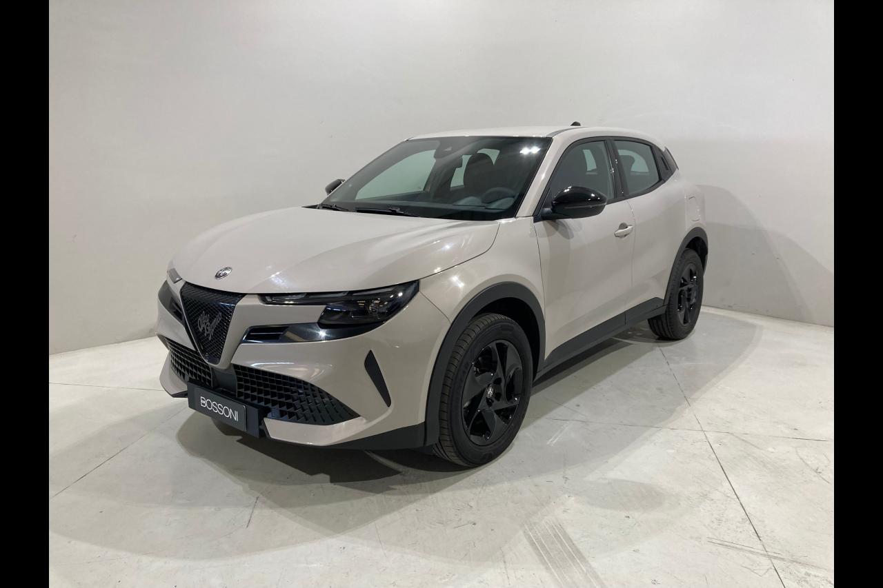 Alfa Romeo Alfa Romeo Junior Junior - Junior 1.2 ibrida 145cv edct6