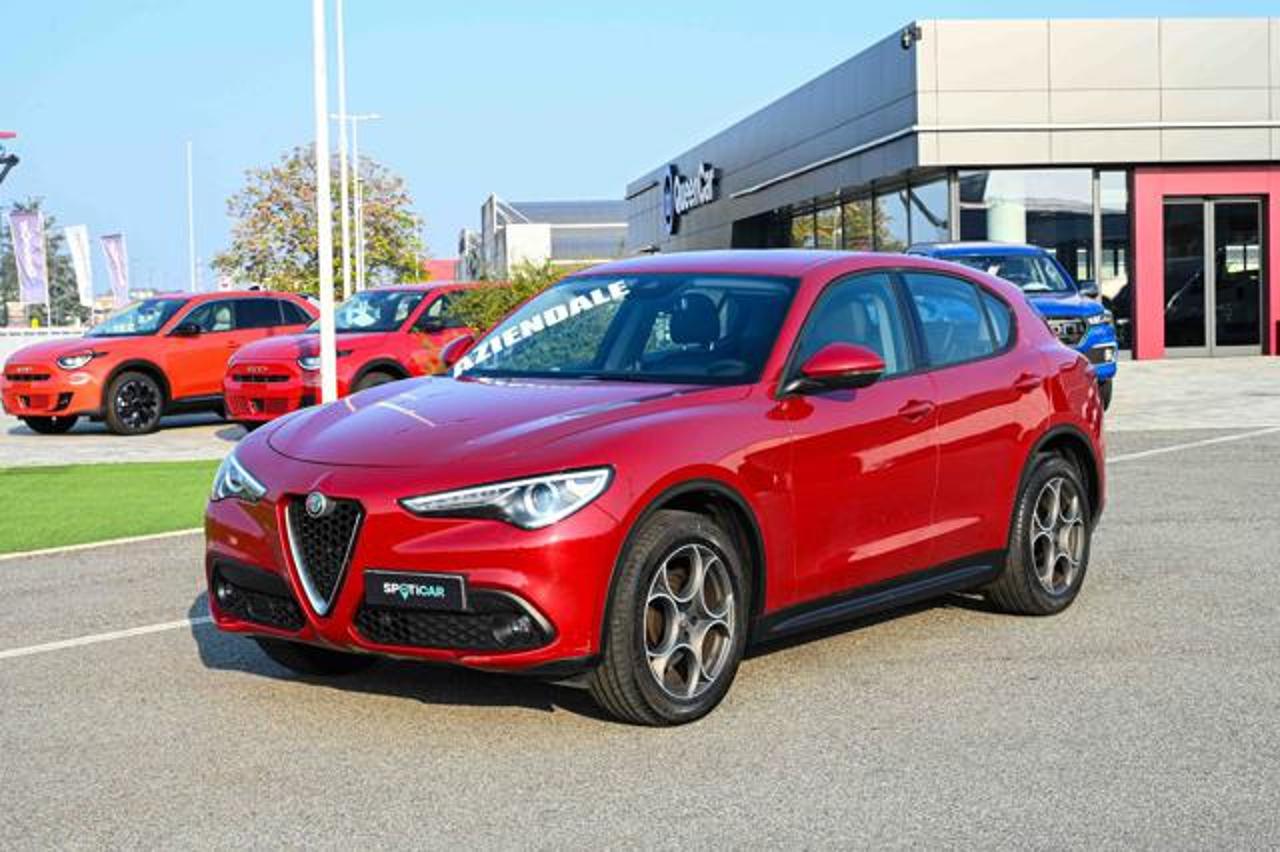 alfa romeo stelvio stelvio 2.2 turbodiesel 210 cv at8 q4 executive usata