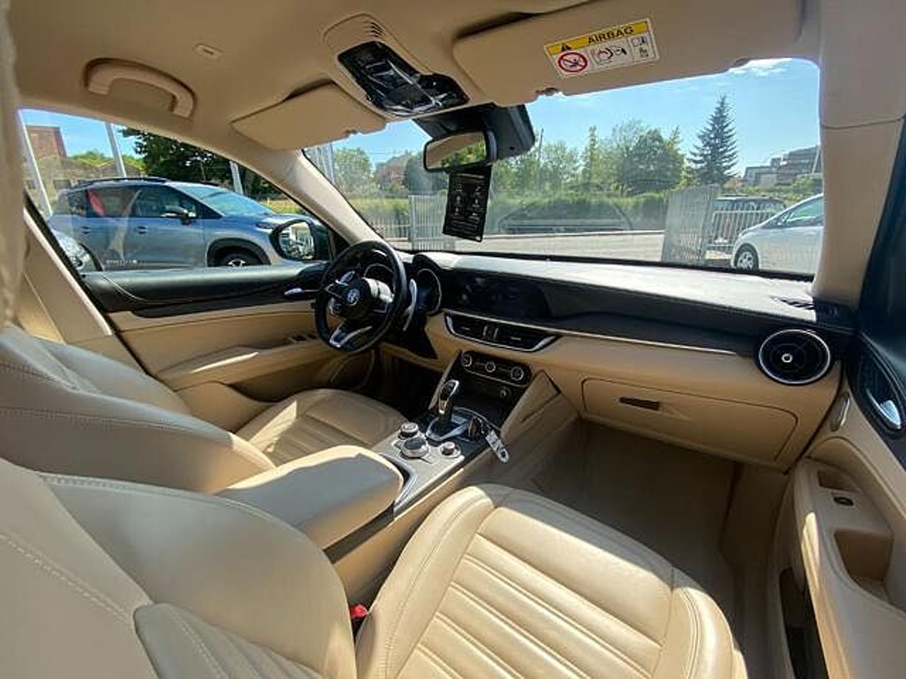 Alfa Romeo Alfa Romeo Stelvio usata, con vetri elettrici