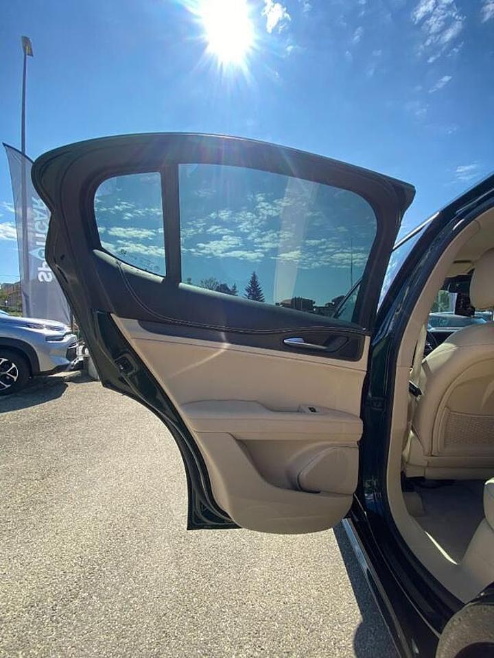 Alfa Romeo Alfa Romeo Stelvio usata 17