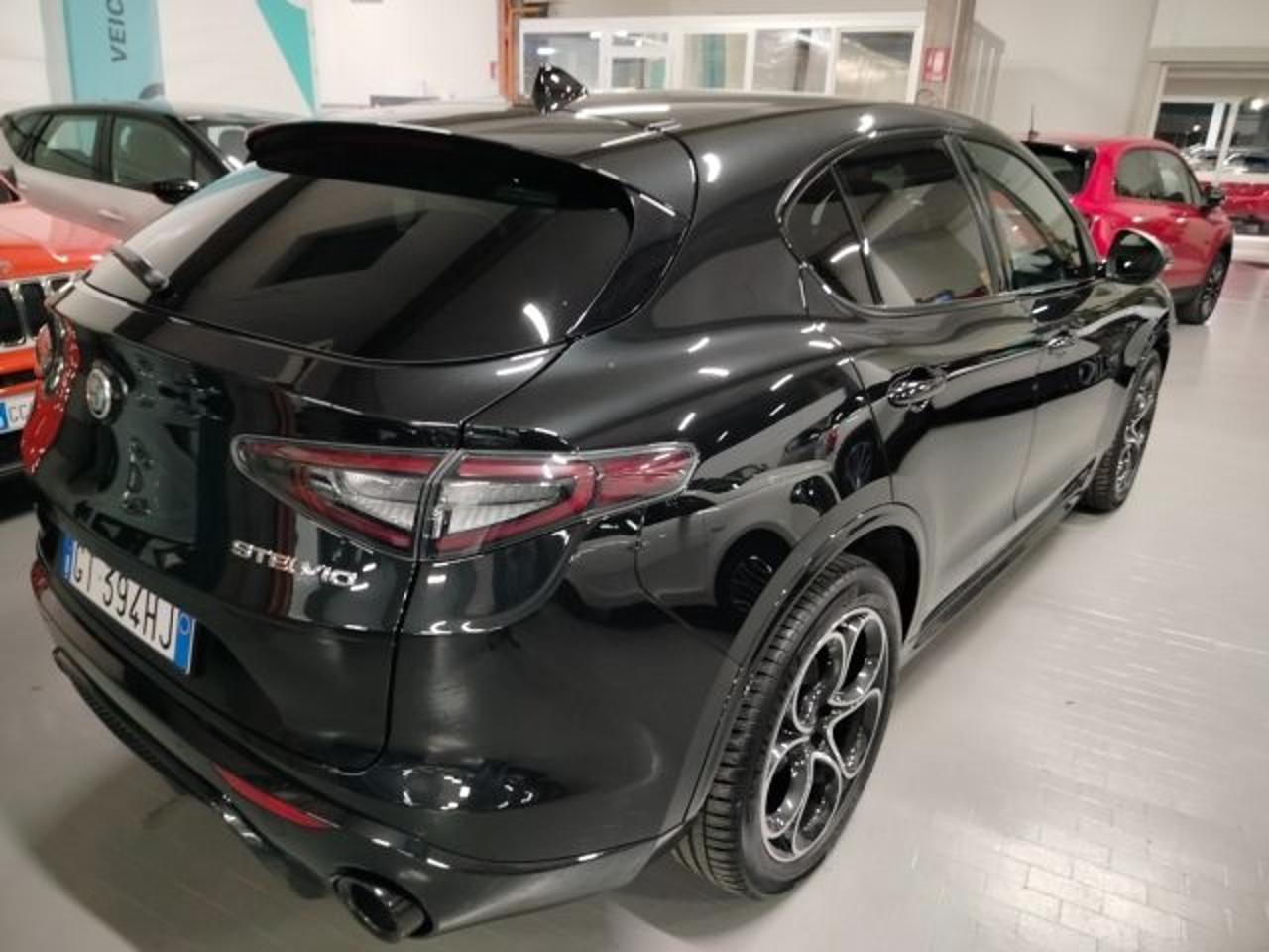 Alfa Romeo Alfa Romeo Stelvio usata, con airbag