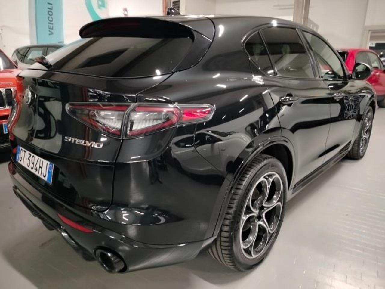 Alfa Romeo Alfa Romeo Stelvio usata, con autoradio