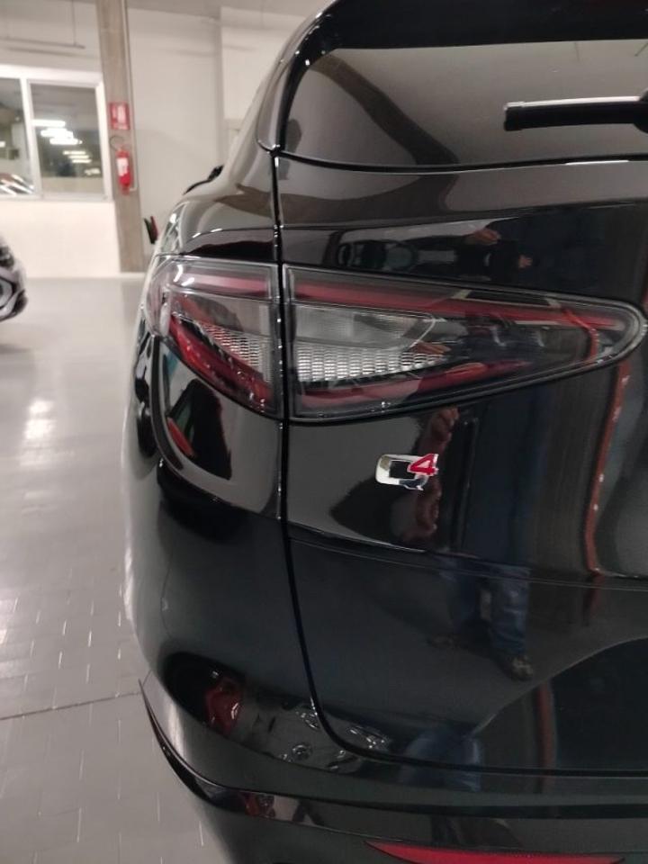 Alfa Romeo Alfa Romeo Stelvio usata 9