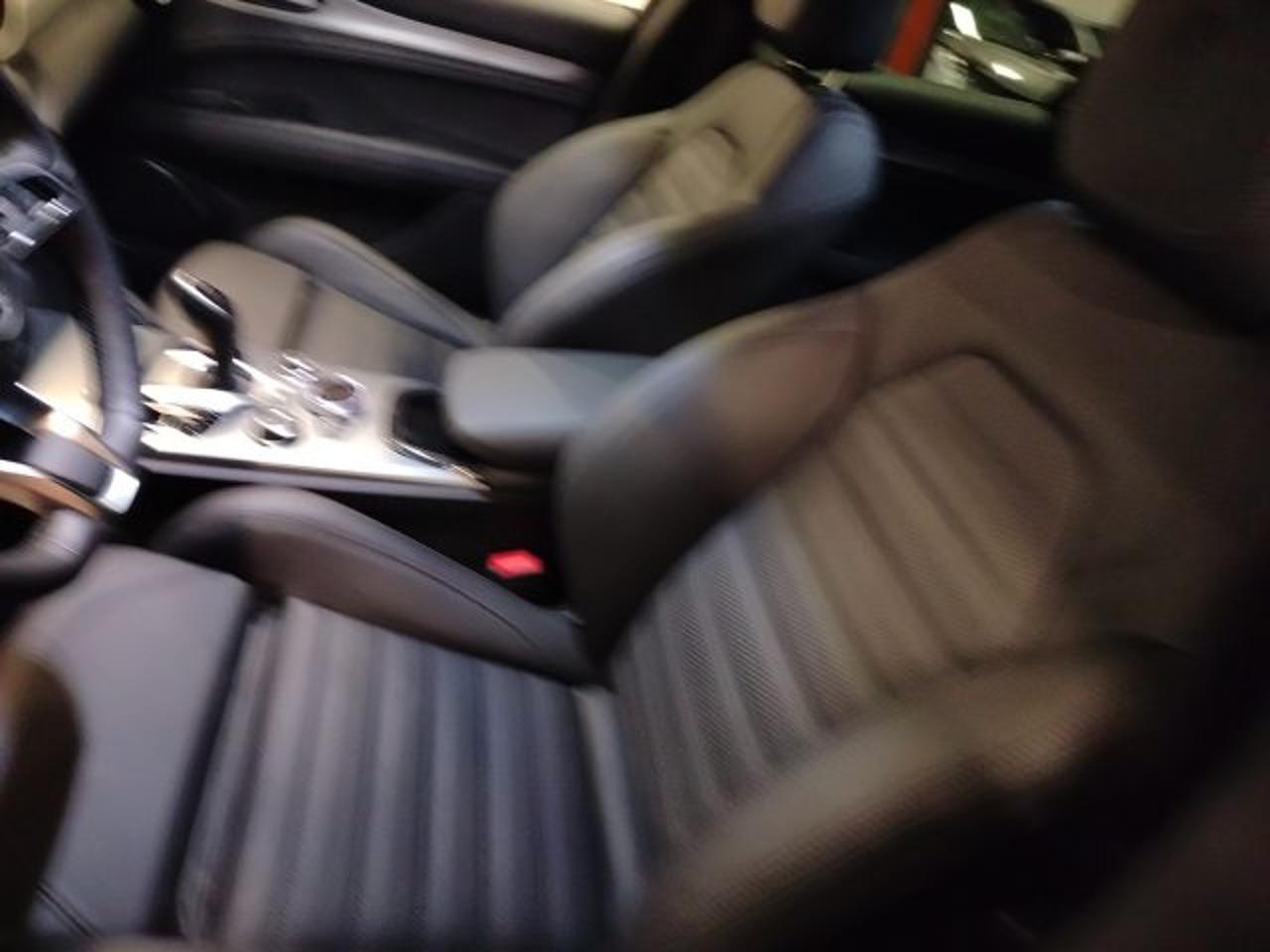 Alfa Romeo Alfa Romeo Stelvio usata 18
