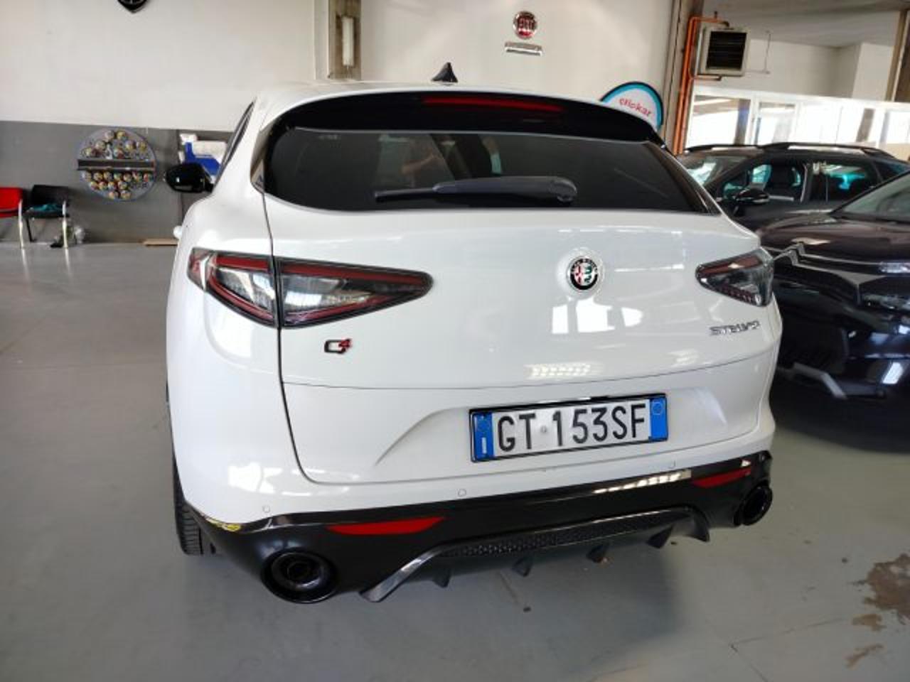 Alfa Romeo Alfa Romeo Stelvio usata, con airbag