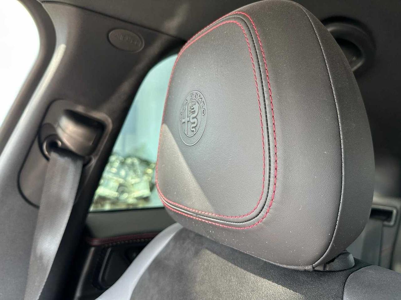 Alfa Romeo Alfa Romeo Stelvio usata, con 5 porte