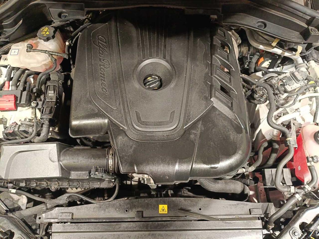 Alfa Romeo Alfa Romeo Stelvio usata, con 4000