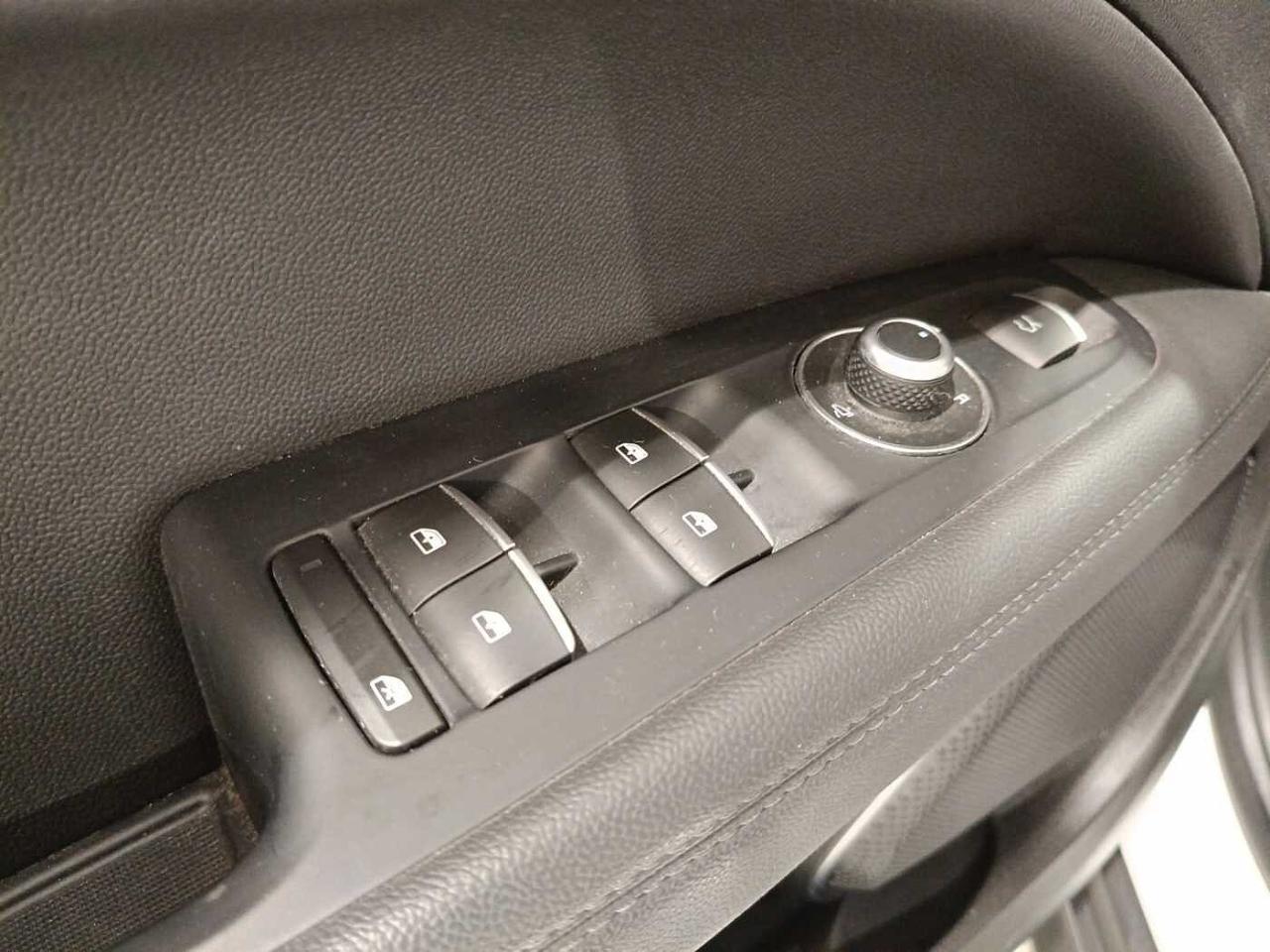 Alfa Romeo Alfa Romeo Stelvio usata, con assistente di corsia