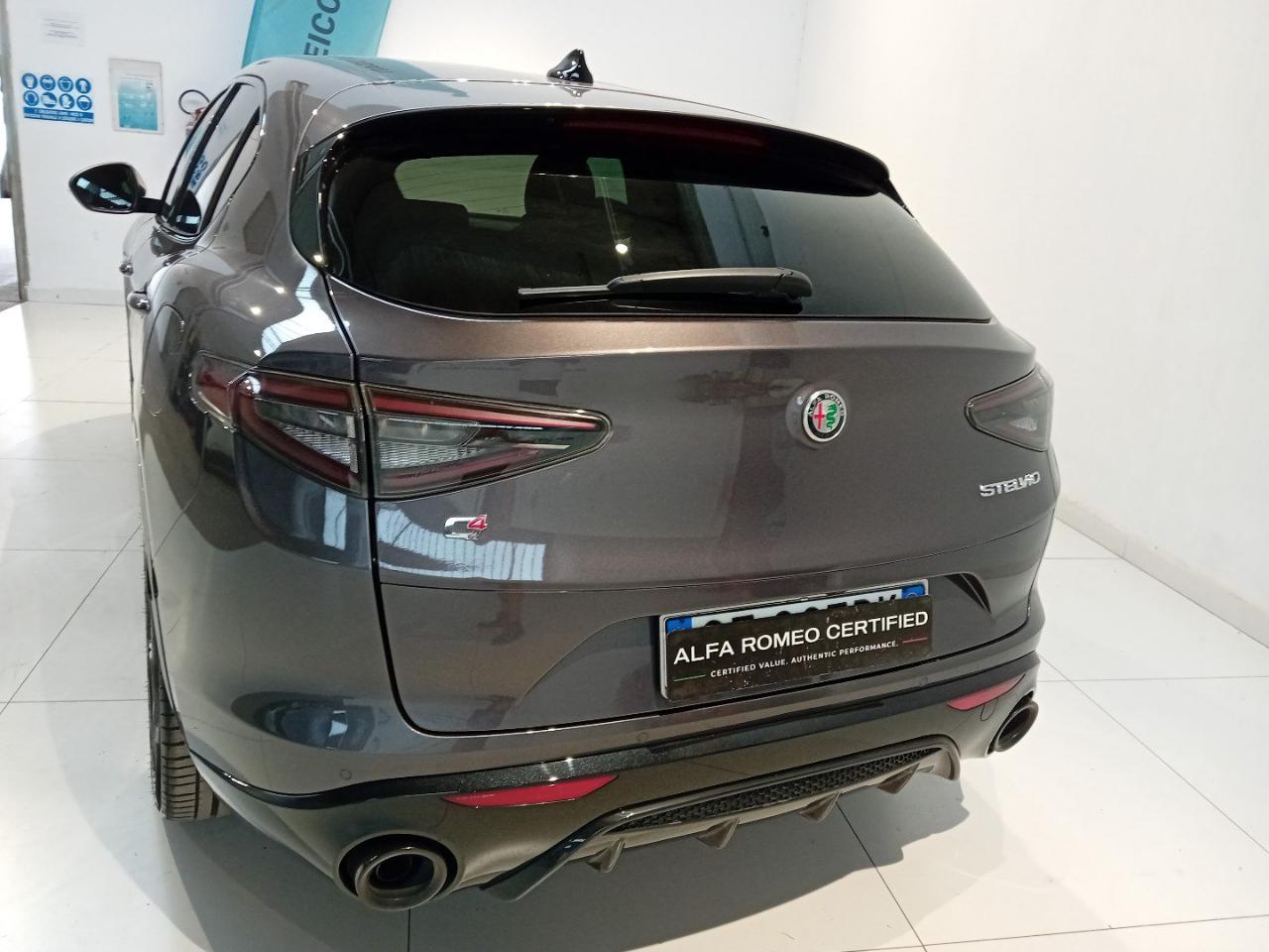 Alfa Romeo Alfa Romeo Stelvio usata 16