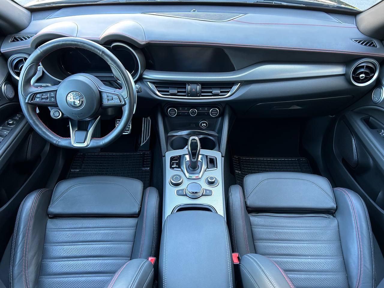 Alfa Romeo Alfa Romeo Stelvio usata, con start/stop automatico