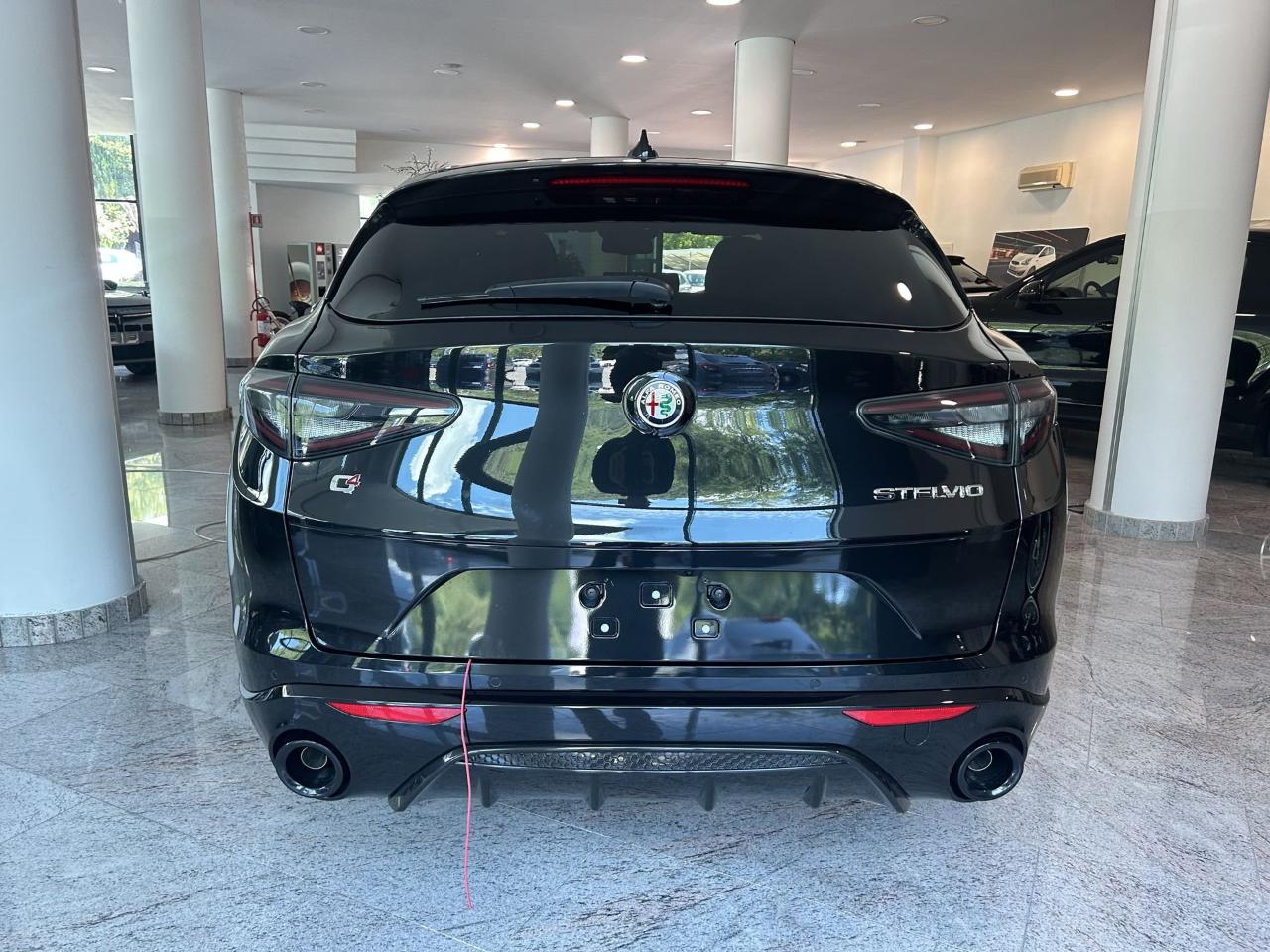 Alfa Romeo Alfa Romeo Stelvio usata 11