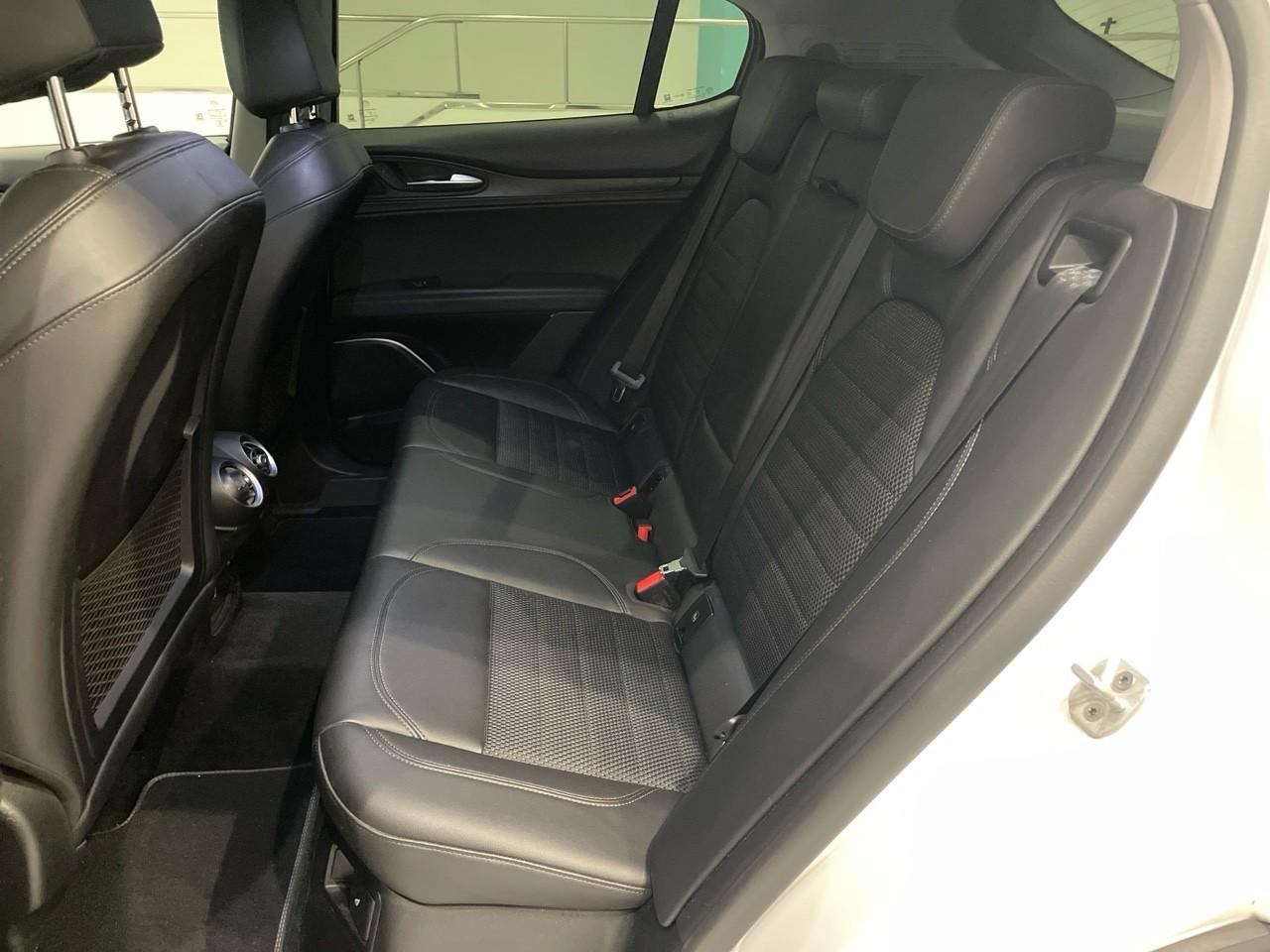 Alfa Romeo Alfa Romeo Stelvio usata, con 4 freni a disco con 4 dischi ventilati