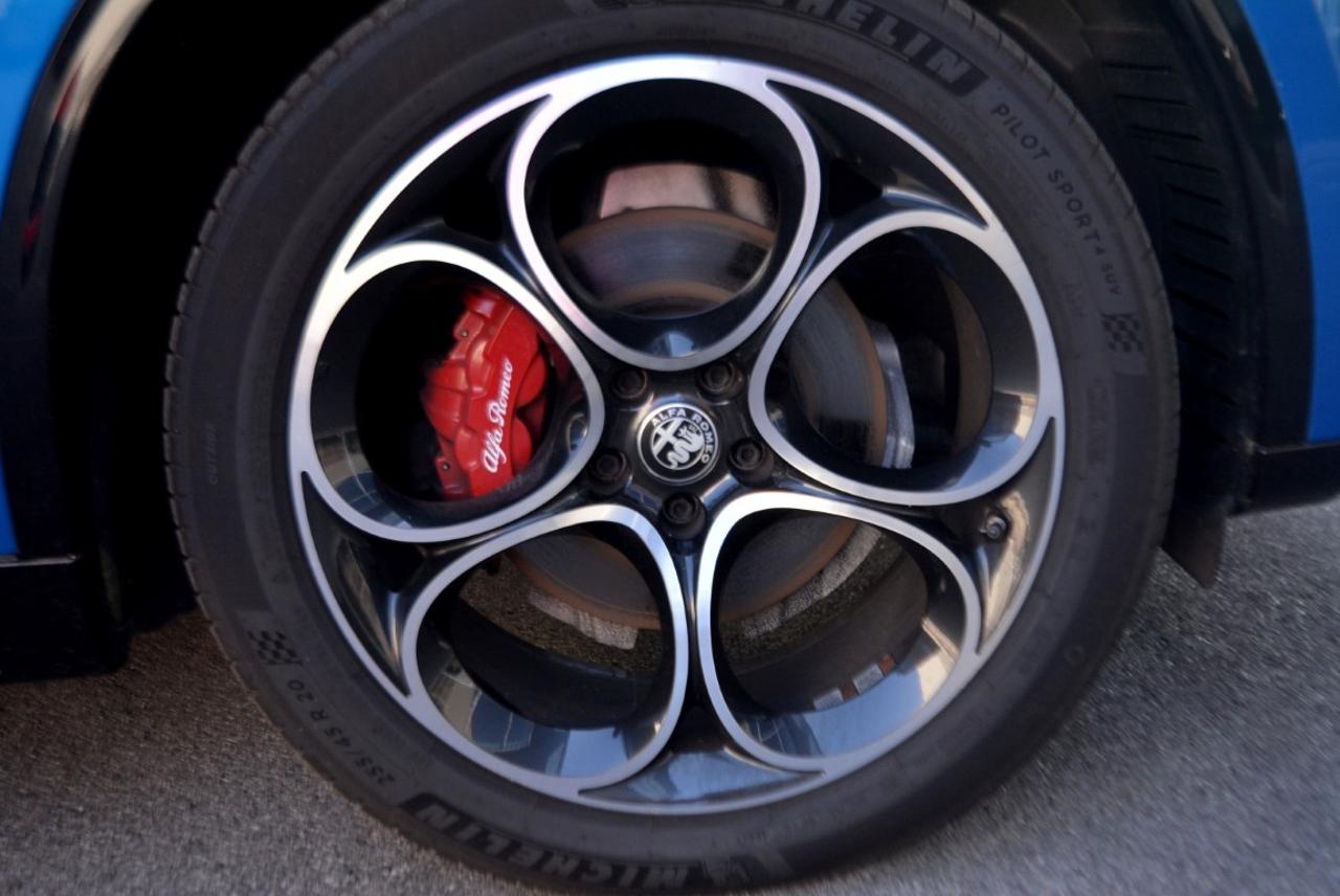 Alfa Romeo Alfa Romeo Stelvio usata, con sedili sportivi