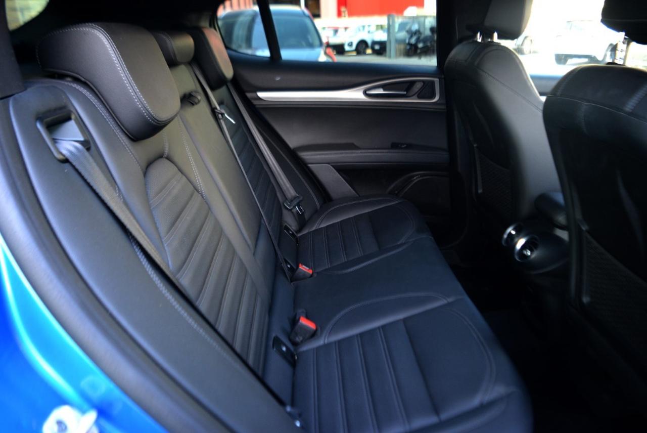 Alfa Romeo Alfa Romeo Stelvio usata 21