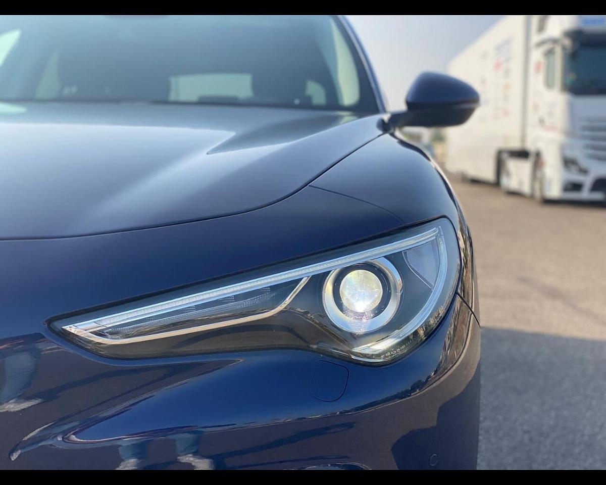 Alfa Romeo Alfa Romeo Stelvio usata 12