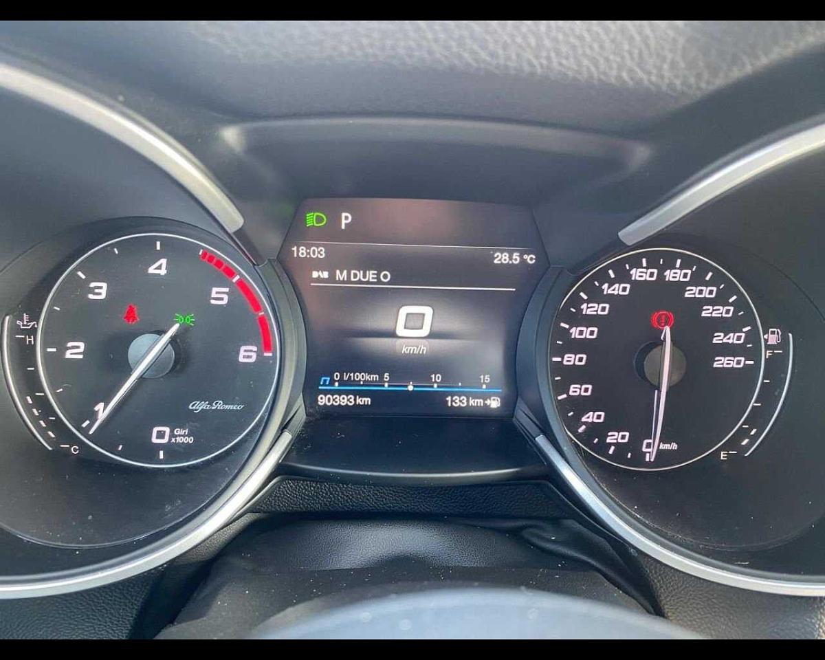Alfa Romeo Alfa Romeo Stelvio usata 18
