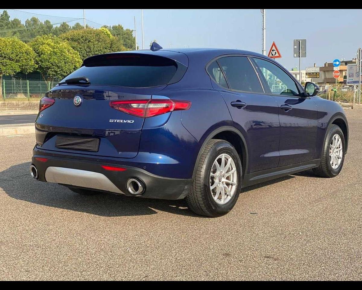 Alfa Romeo Alfa Romeo Stelvio usata 26