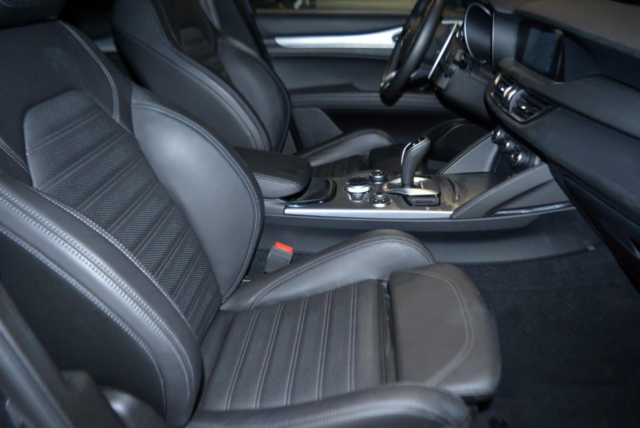 Alfa Romeo Alfa Romeo Stelvio usata 19