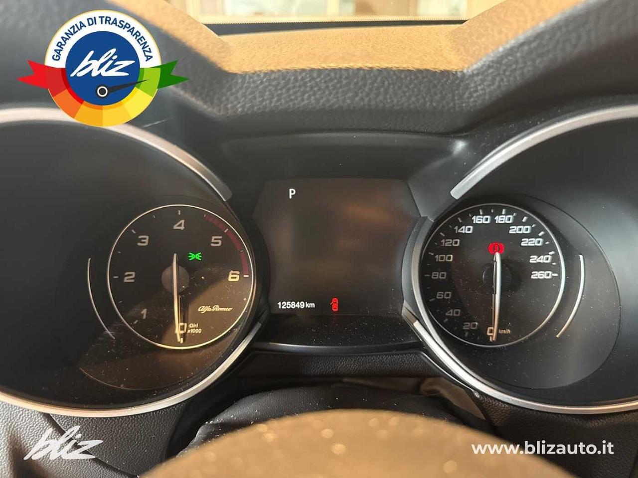 Alfa Romeo Alfa Romeo Stelvio usata, con Nessun airbag