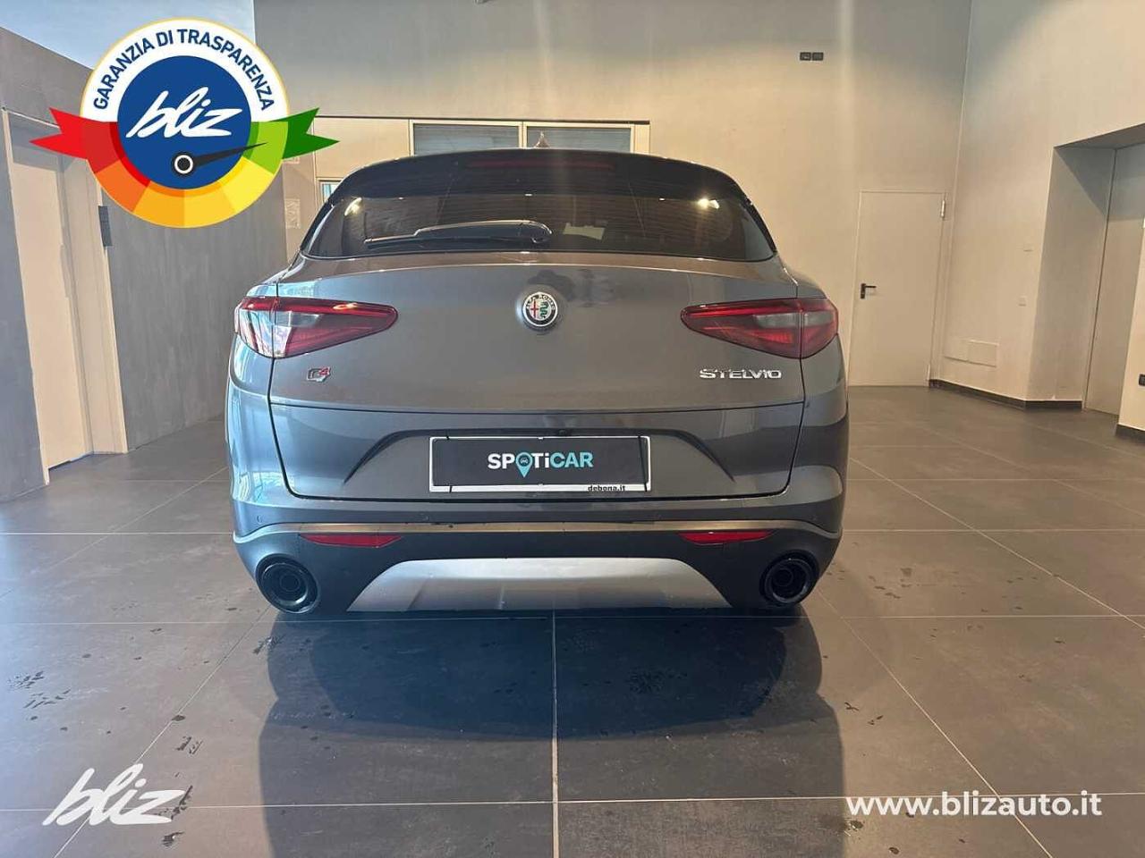 Alfa Romeo Alfa Romeo Stelvio usata 13