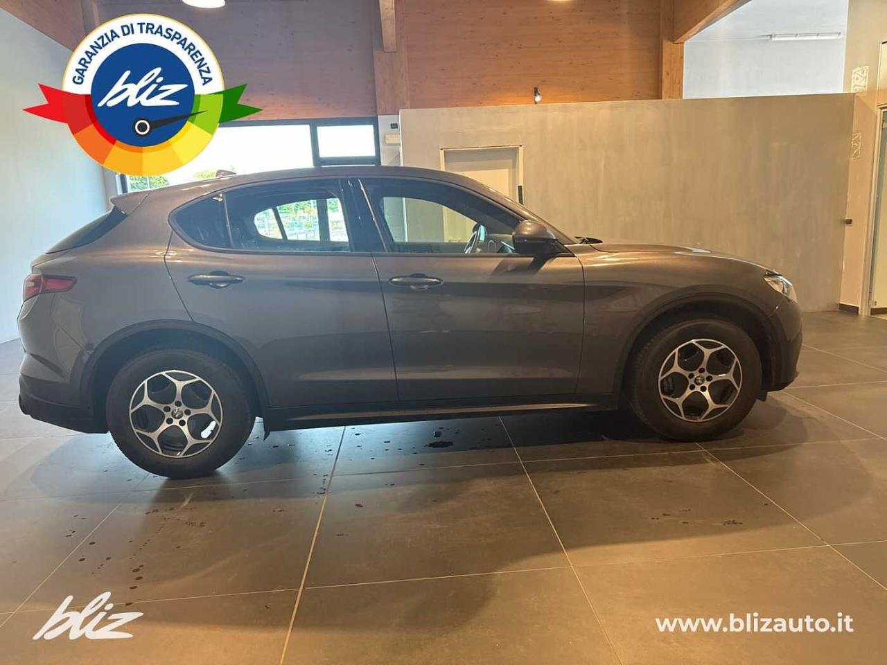 Alfa Romeo Alfa Romeo Stelvio usata 15