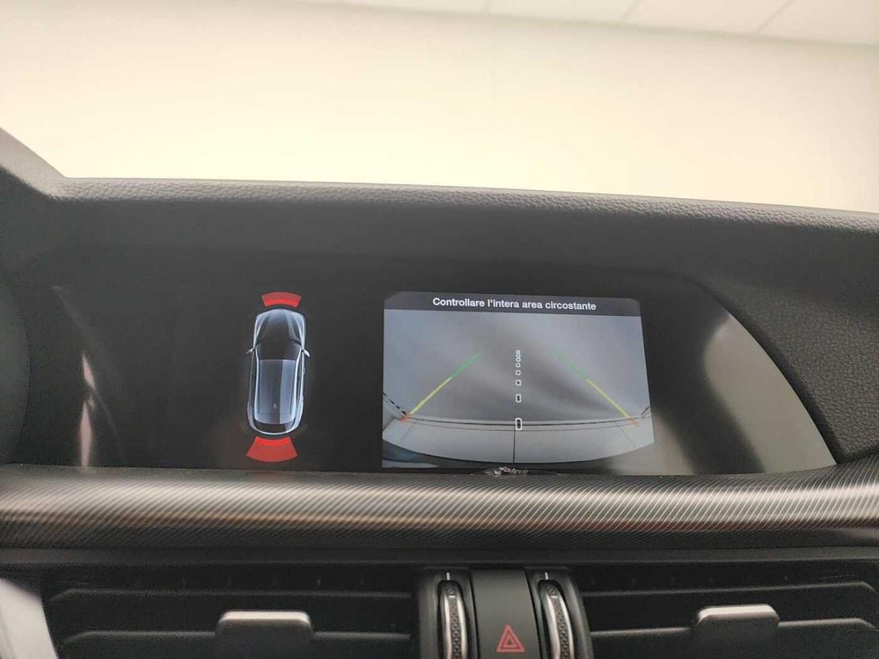 Alfa Romeo Alfa Romeo Stelvio usata, con 5 sedili