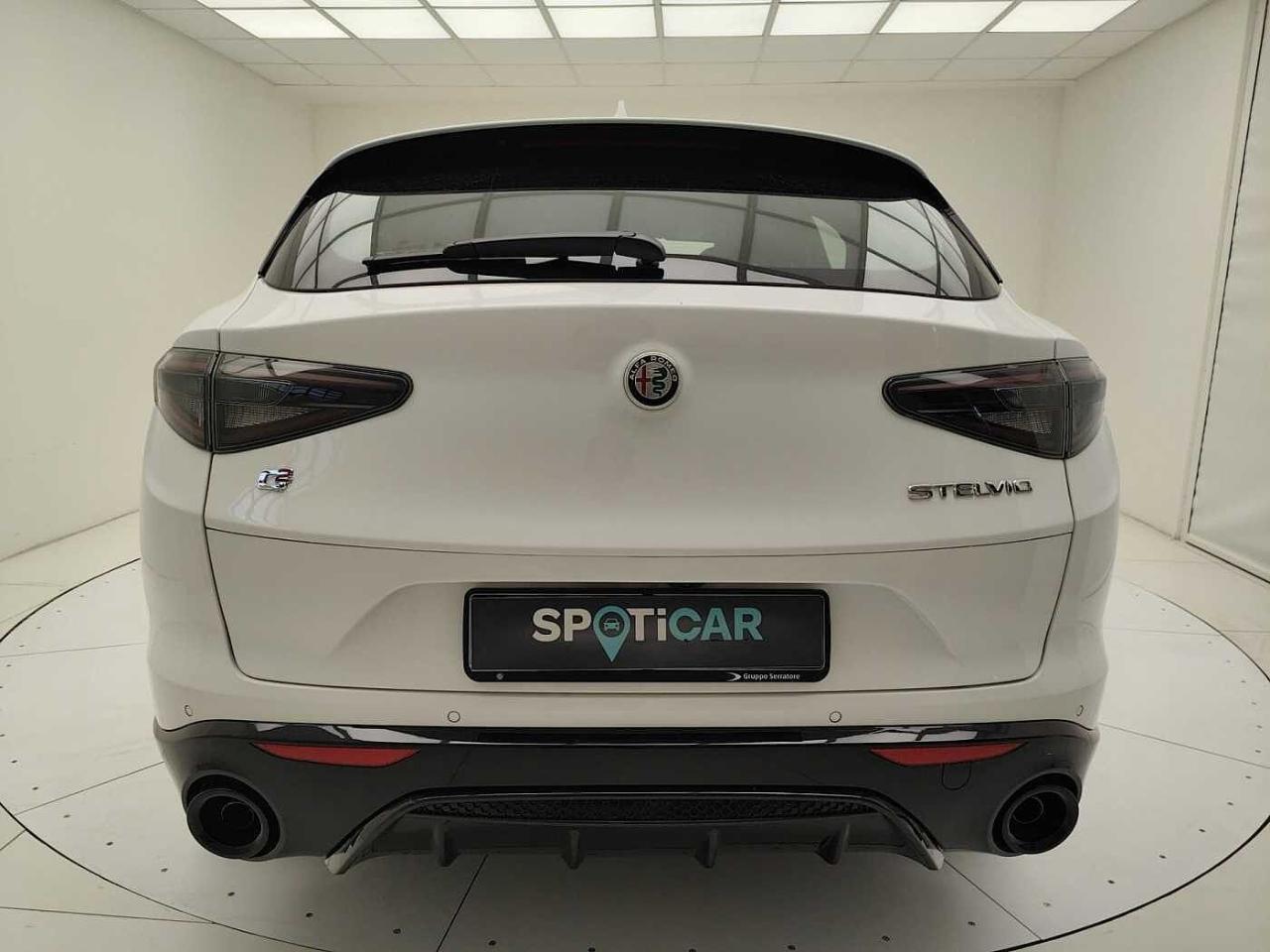 Alfa Romeo Alfa Romeo Stelvio usata, con sedili elettrici