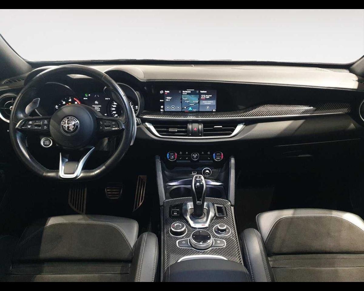 Alfa Romeo Alfa Romeo Stelvio usata, con 8 marce