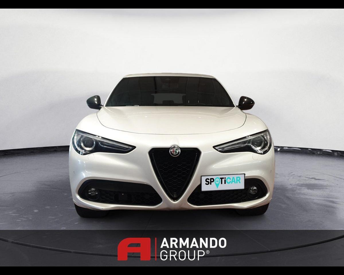 Alfa Romeo Alfa Romeo Stelvio usata, con sedile sportivo