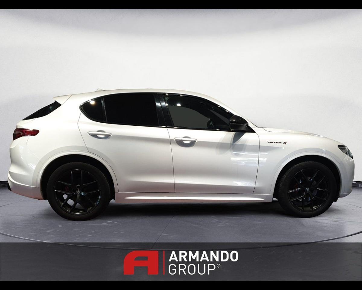 Alfa Romeo Alfa Romeo Stelvio usata 24