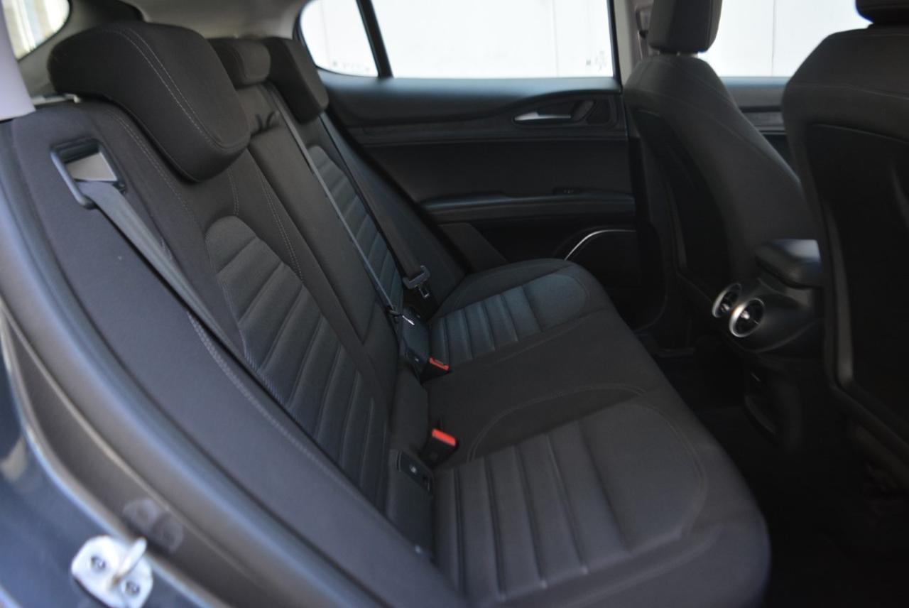 Alfa Romeo Alfa Romeo Stelvio usata 21