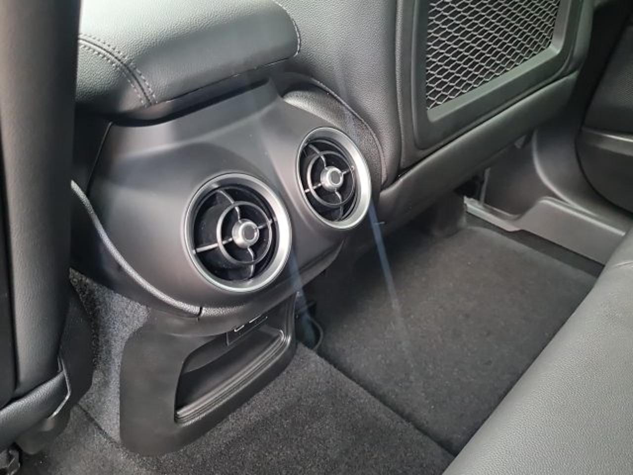 Alfa Romeo Alfa Romeo Stelvio usata 15