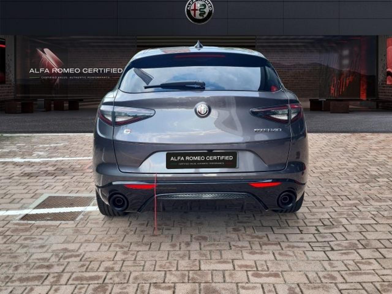 Alfa Romeo Alfa Romeo Stelvio usata 19