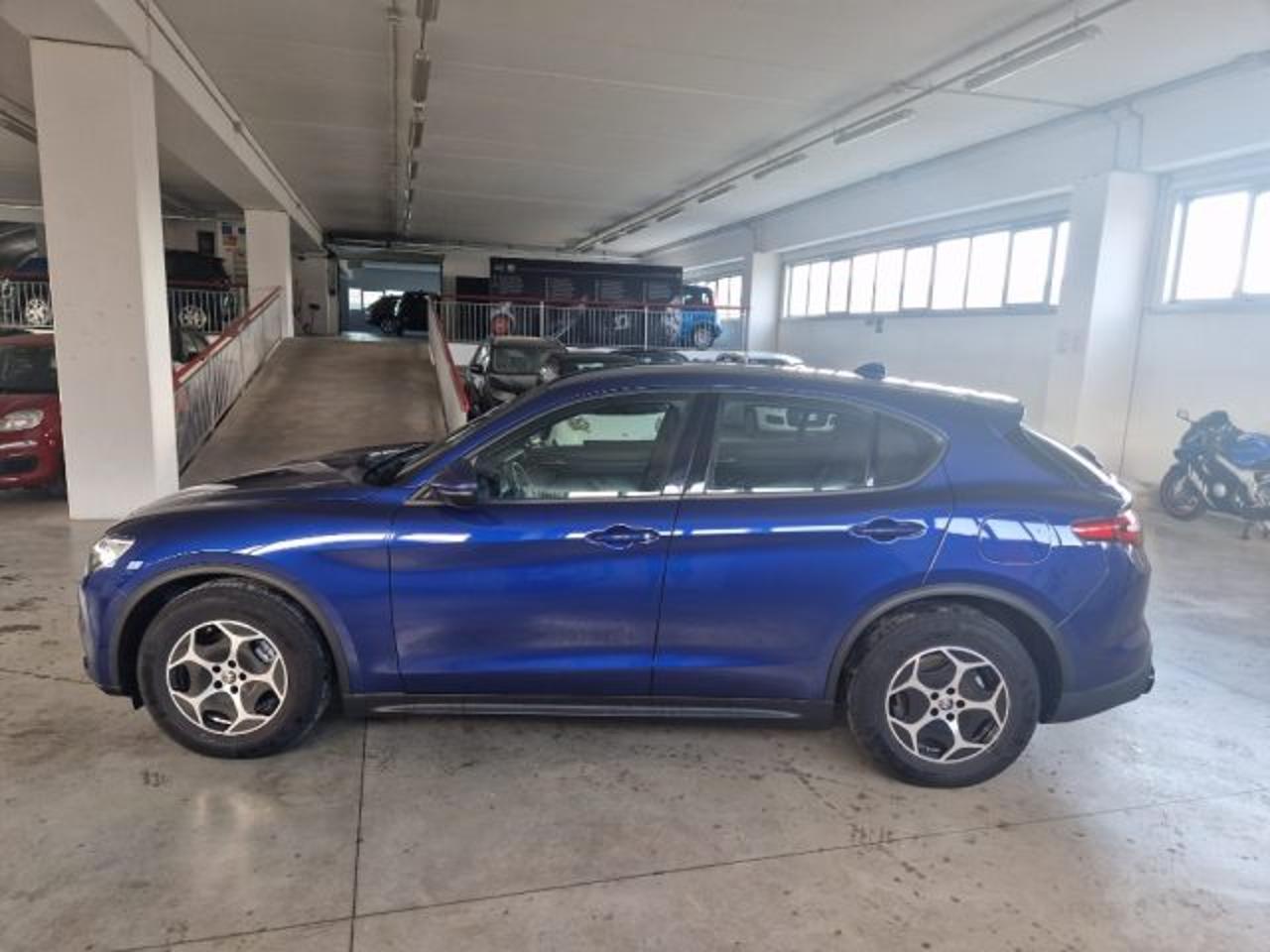 Alfa Romeo Alfa Romeo Stelvio usata 14