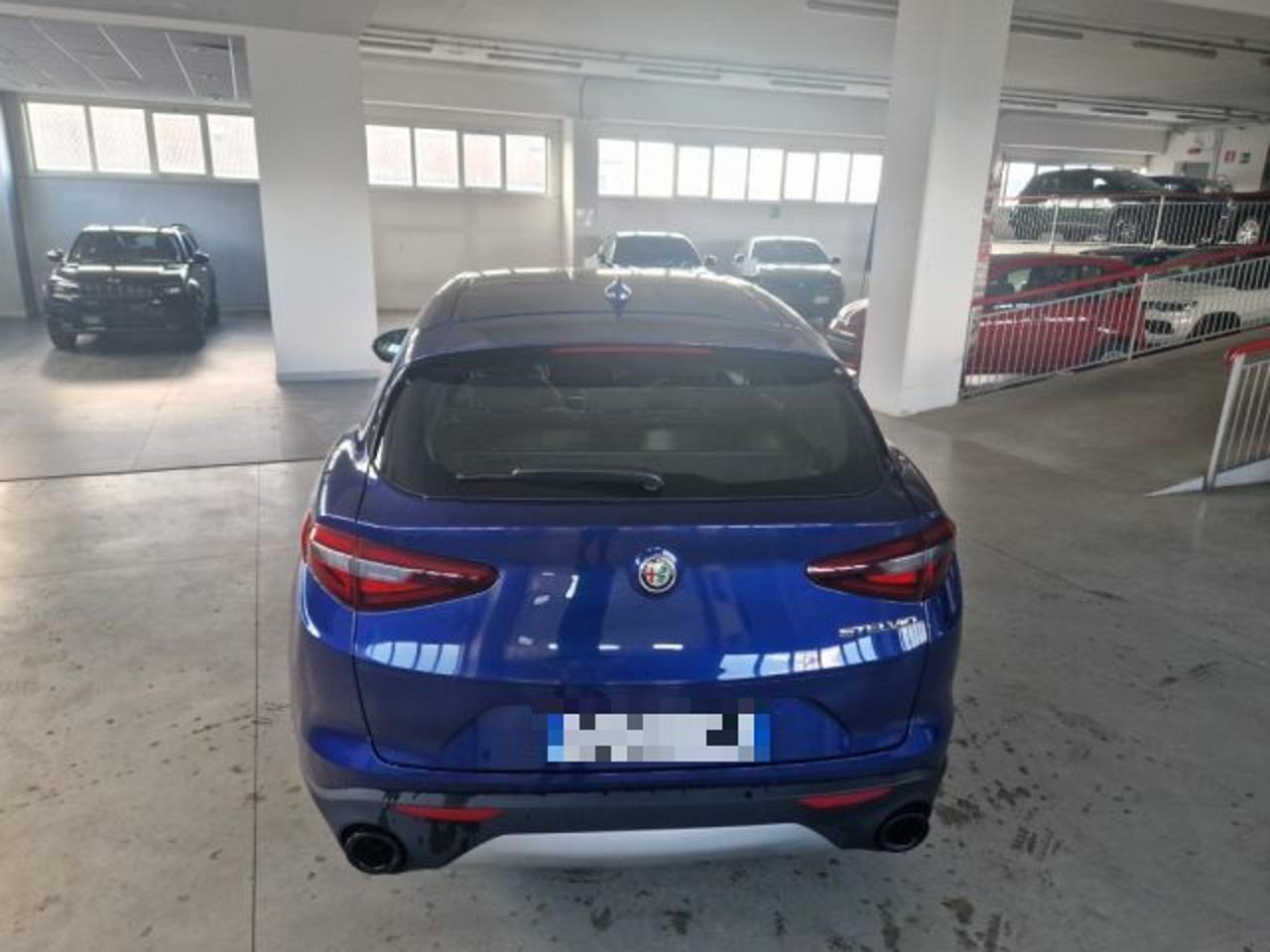 Alfa Romeo Alfa Romeo Stelvio usata 17