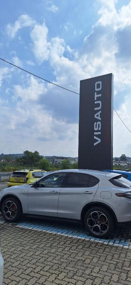 Alfa Romeo Alfa Romeo Stelvio usata, con start/stop automatico