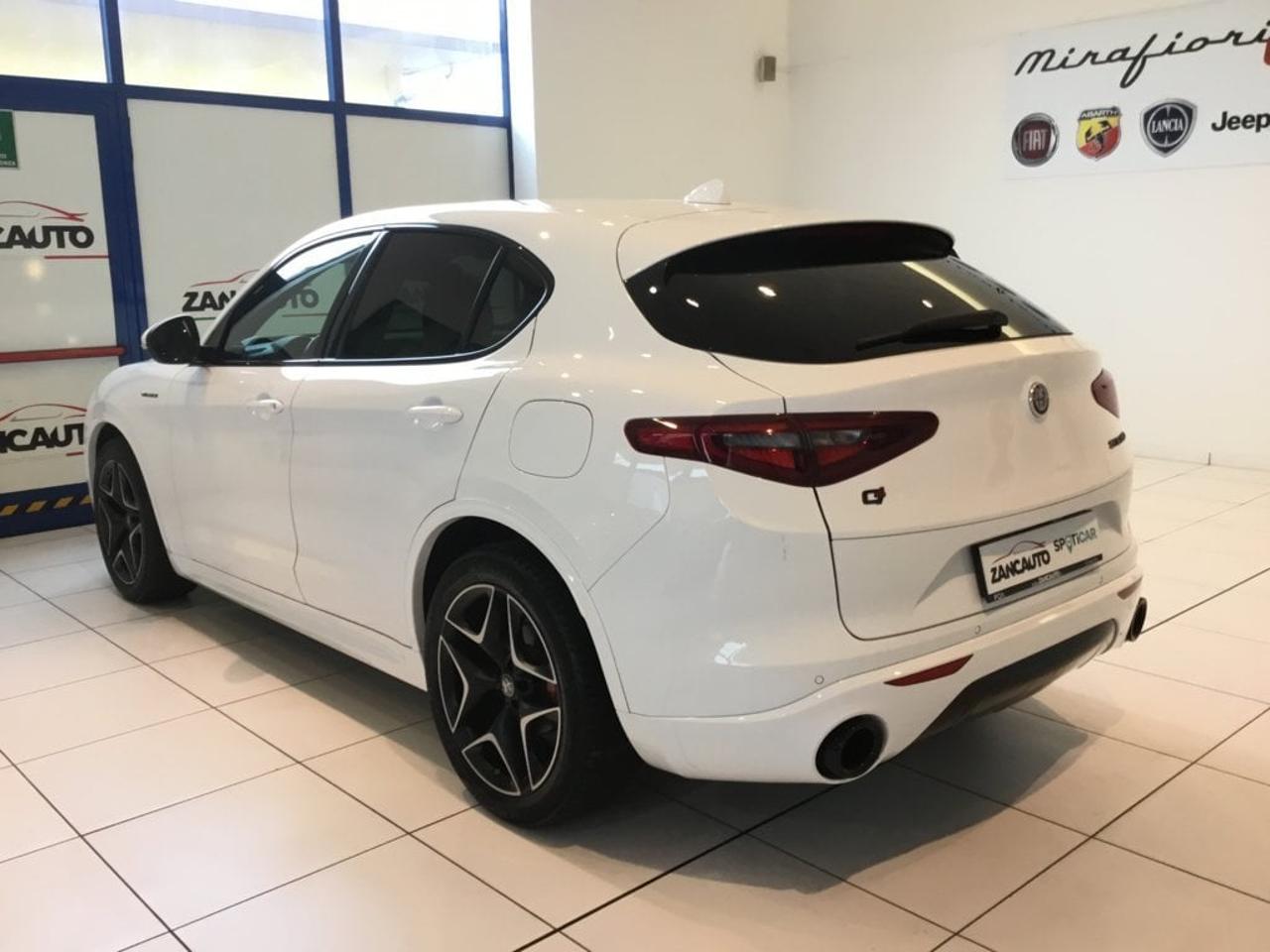 Alfa Romeo Alfa Romeo Stelvio usata 15