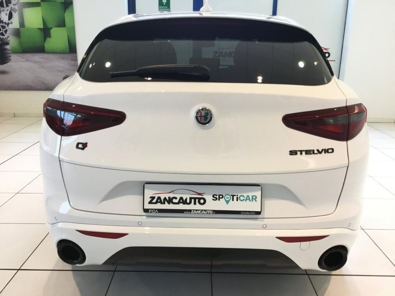 Alfa Romeo Alfa Romeo Stelvio usata 16
