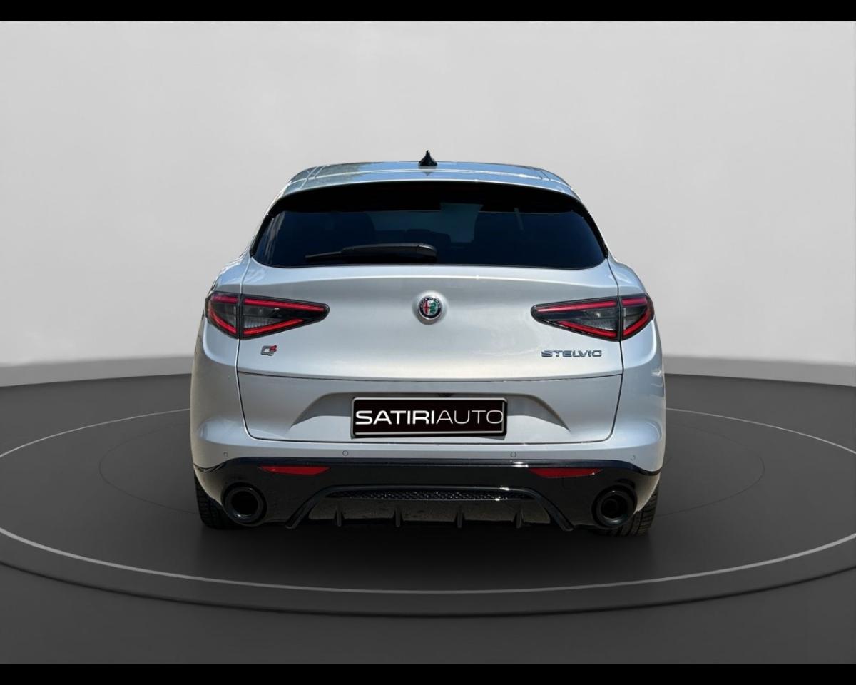 Alfa Romeo Alfa Romeo Stelvio usata 11