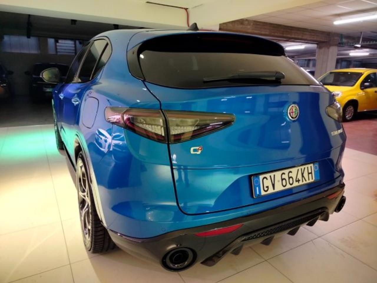 Alfa Romeo Alfa Romeo Stelvio usata, con airbag