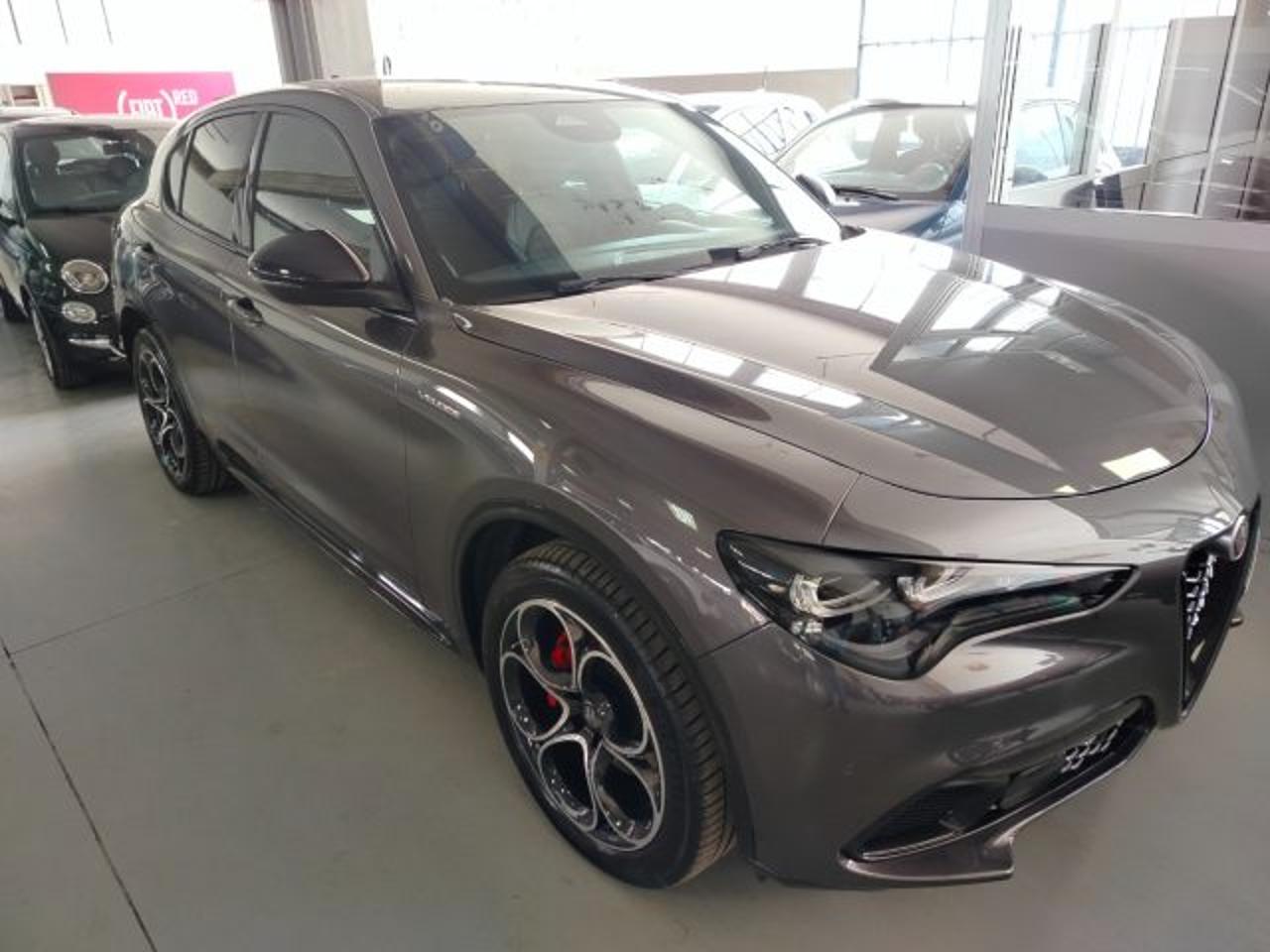 Alfa Romeo Alfa Romeo Stelvio usata, con cruise control