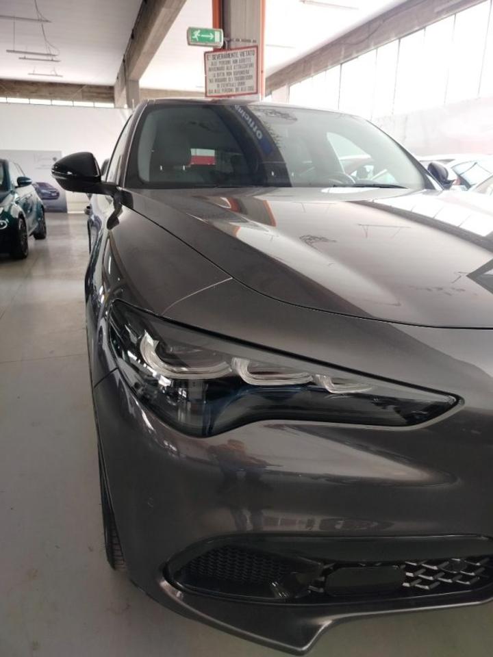 Alfa Romeo Alfa Romeo Stelvio usata, con esp