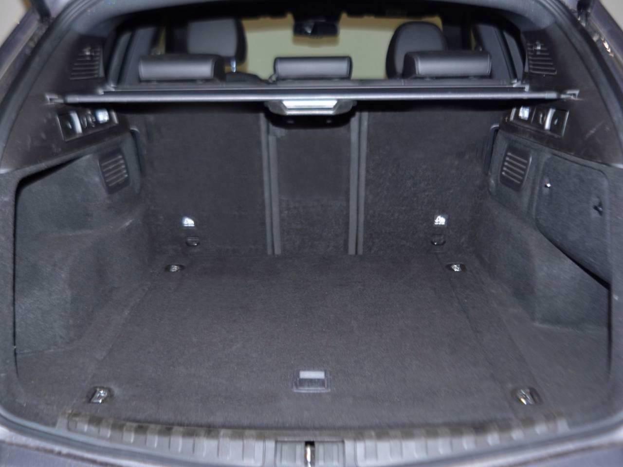 Alfa Romeo Alfa Romeo Stelvio usata, con sedili riscaldati