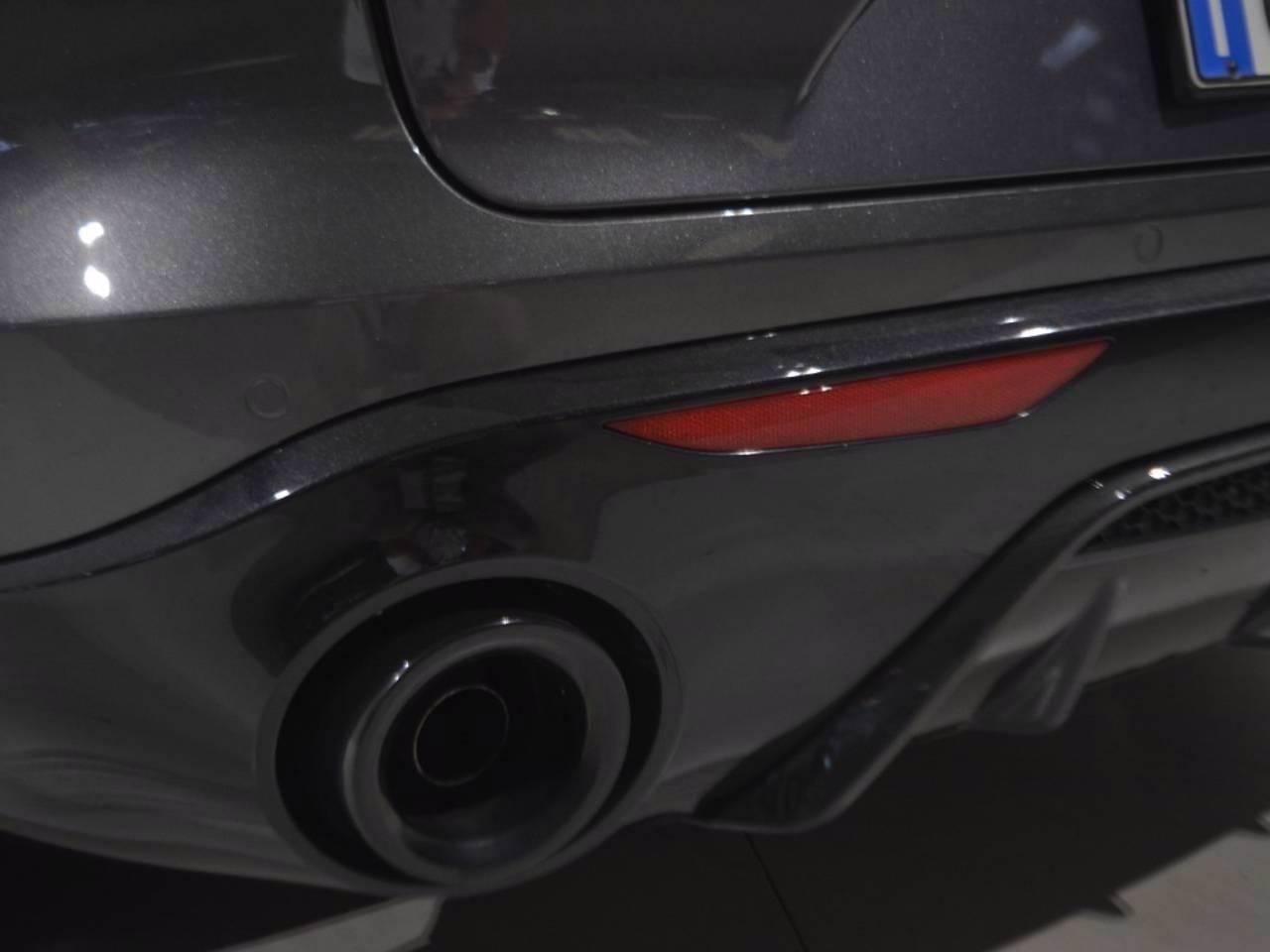 Alfa Romeo Alfa Romeo Stelvio usata 15