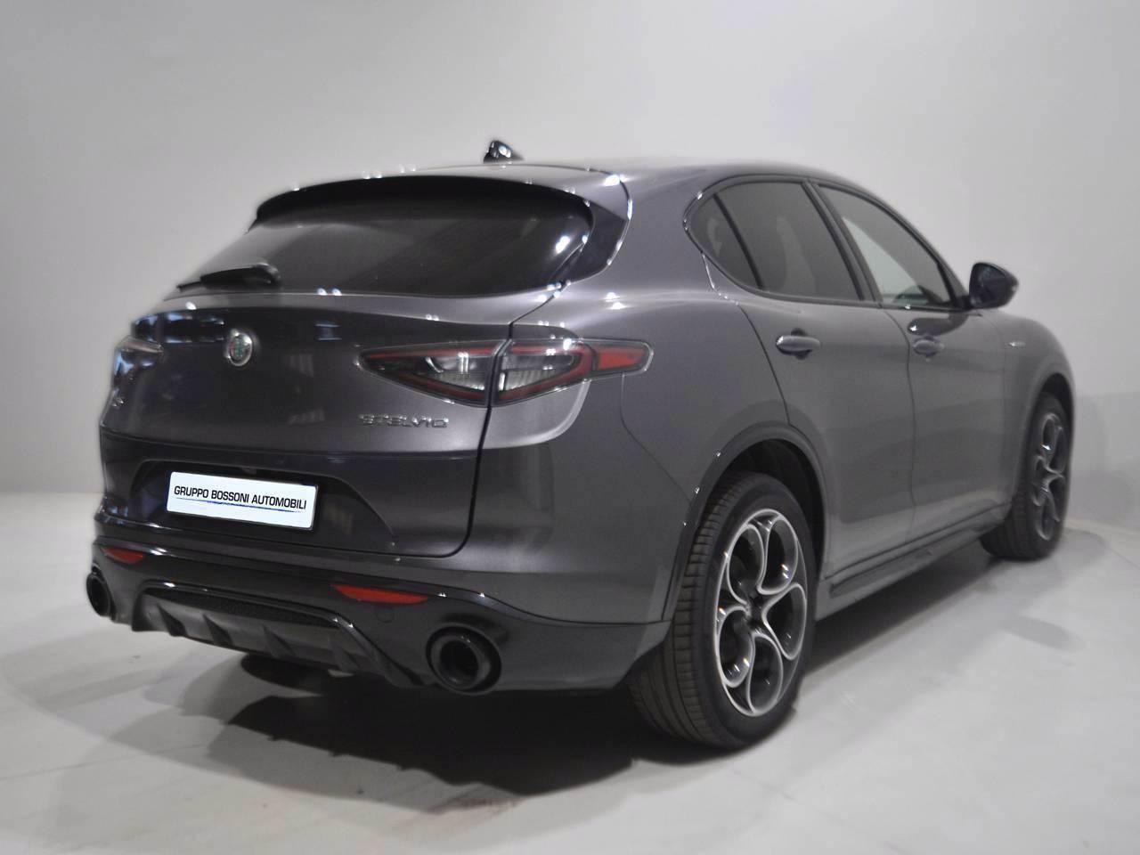 Alfa Romeo Alfa Romeo Stelvio usata 17