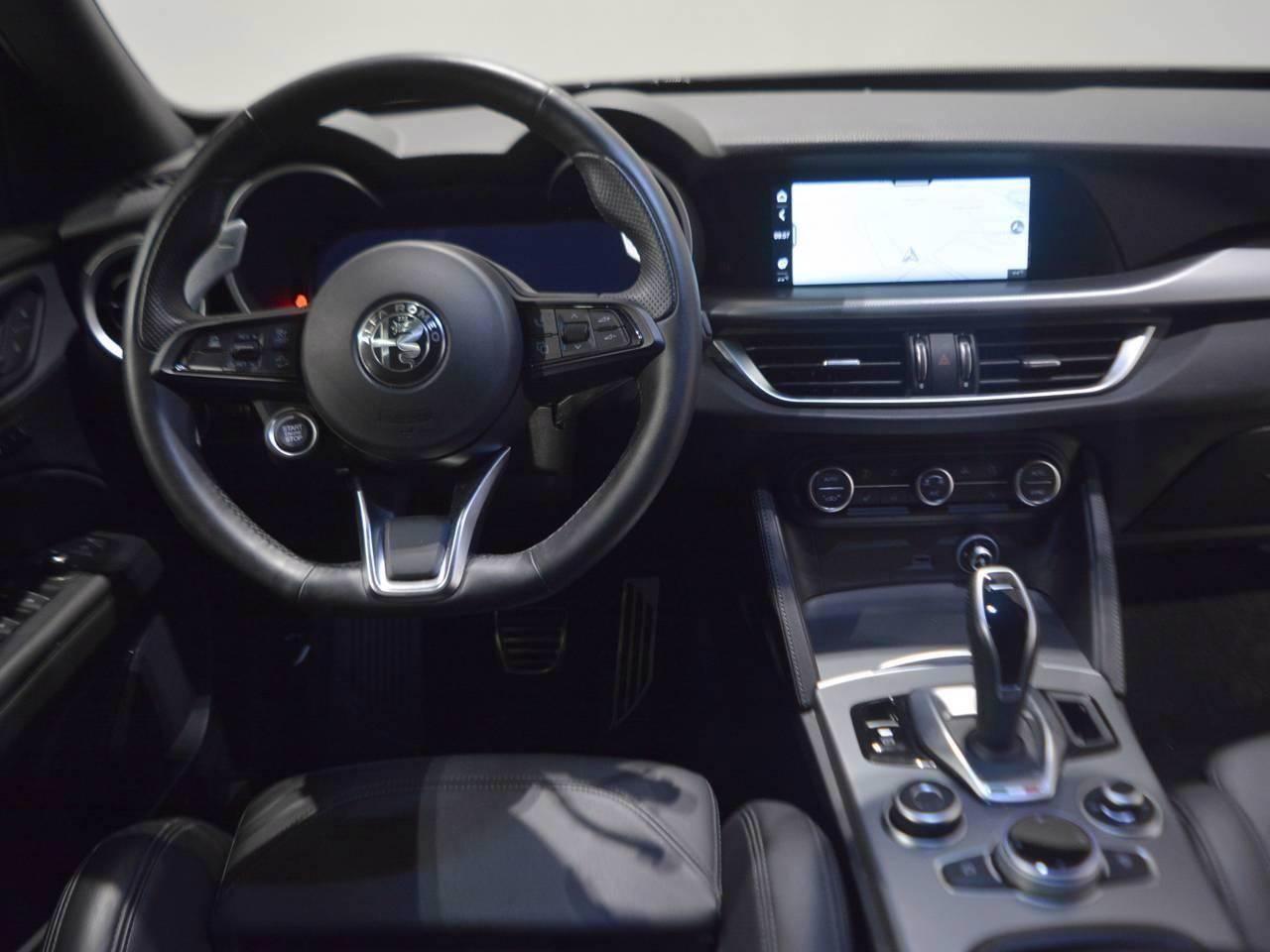 Alfa Romeo Alfa Romeo Stelvio usata 23