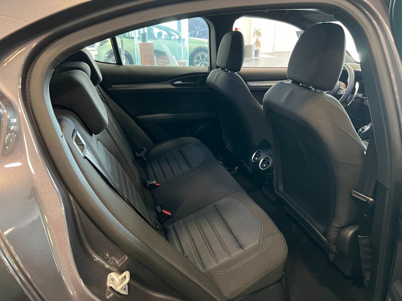 Alfa Romeo Alfa Romeo Stelvio usata 3
