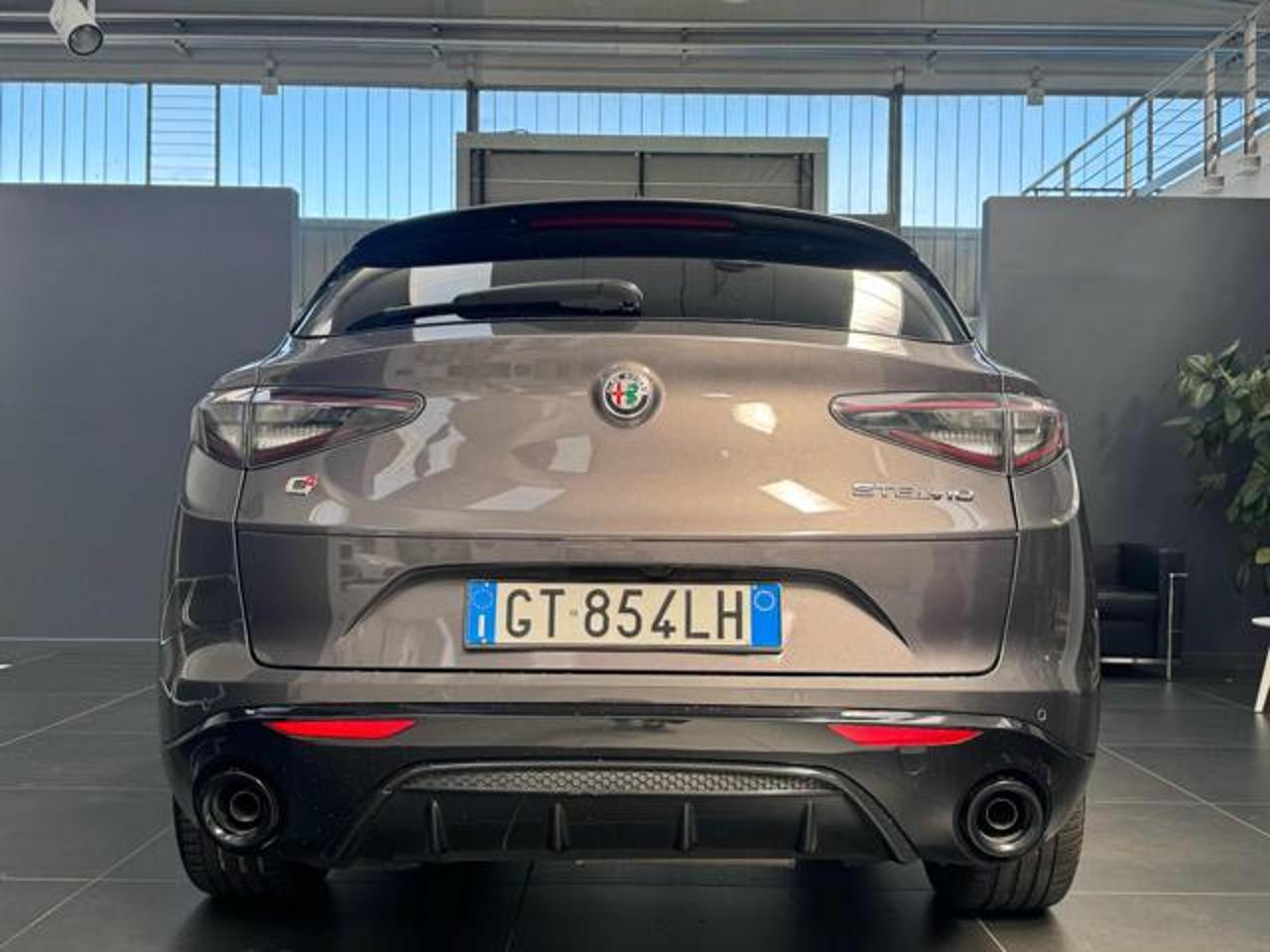 Alfa Romeo Alfa Romeo Stelvio usata 11
